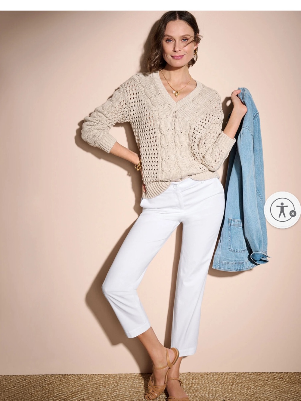 OPEN STITCH CABLE V-NECK PULLOVER